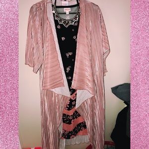NWT Pink shimmery Shirley